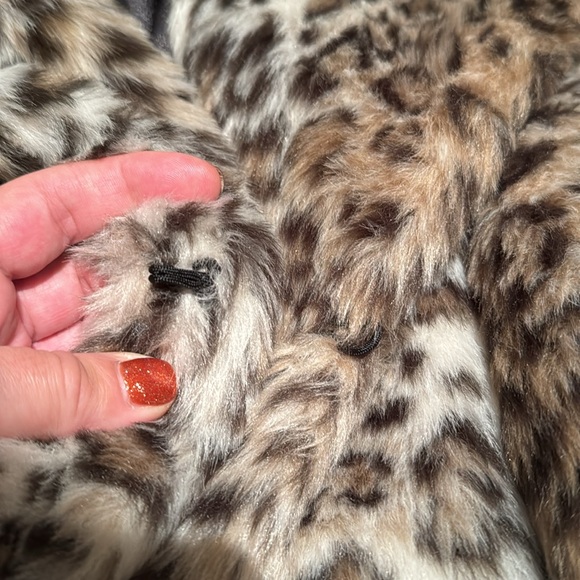 PECK & PECK GLAM PLUSH FAUX FUR CROPPED JACKET SIZE MEDIUM - Picture 11 of 12